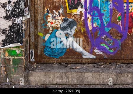 Straßenmalerei an einer Wand nahe Alexanderplatz, Berlin Stockfoto