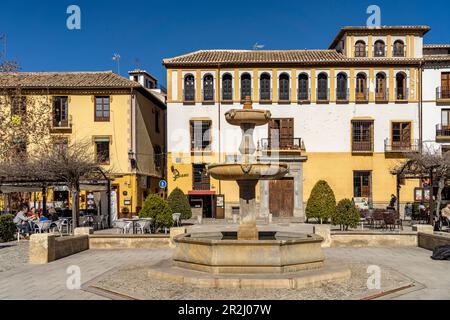 Der Fuente del Paseo de los Tristes Brunnen in Granada, Andalusien, Spanien Stockfoto