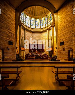 Chor der Chiesa di Santa Maria Assunta, Piazza del Popolo, Montecatini Terme, Toskana, Italien Stockfoto