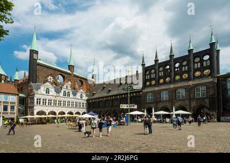 Historisches Rathaus am Markt, Lübeck, Schleswig-Holstein, Deutschland Stockfoto