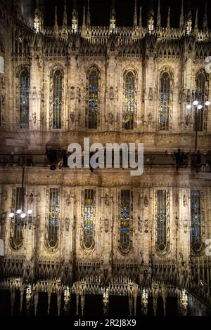 Eine der größten Kathedralen der Welt, der Duomo di Milano. Stockfoto