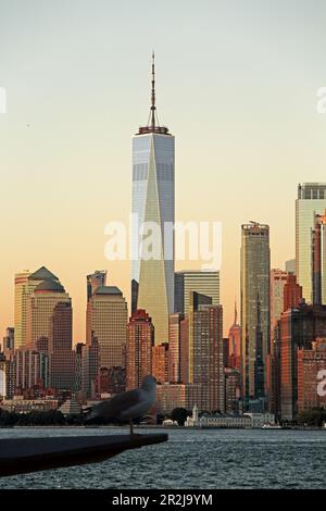 Die Skyline von Downtown Manhattan aus Sicht von Staten Island, New York, New York, USA Stockfoto