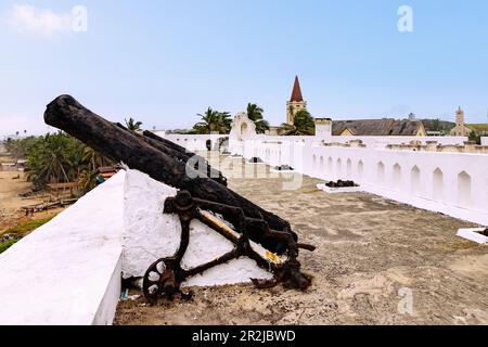 Cape Coast Castle in Cape Coast an der Goldküste in der Zentralregion des südlichen Ghana in Westafrika Stockfoto