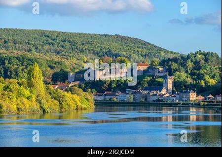 Sierck-les-Bains mit Chateau des Ducs de Lorraine, Moselle, Moselle, Lothringen, Grand Est, Elsass-Champagne-Ardenne-Lothringen, Frankreich Stockfoto