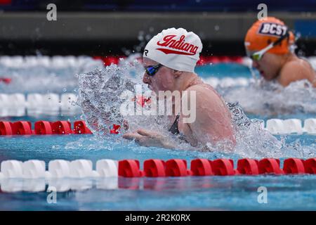 Mission Viejo, Kalifornien, USA. 19. Mai 2023. Lily King, Indiana Swim Club, auf Bahn 5 des Breaststroke Women's Final 50m bei der USA Swimming 2023 TYR Pro Swim Series, Marguerite Aquatic Center in Mission Viejo, Kalifornien. Justin Fine/CSM/Alamy Live News Stockfoto