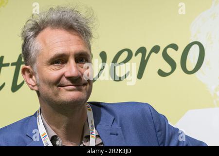 Turin, Italien. 19. Mai 2023. Andreas Weber ist Gast der Turin Buchmesse 2023. Kredit: Marco Destefanis/Alamy Live News Stockfoto