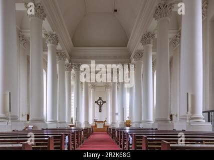 Bad Neustadt an der Saale; Pfarrkirche Mariä Himmelfahrt; Innenraum Stockfoto