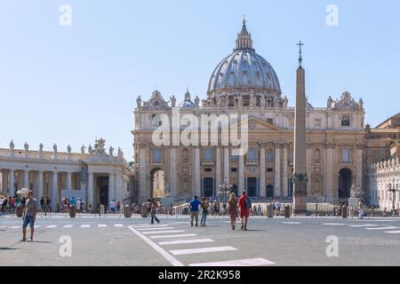 Rom, St. Petersplatz, Piazza San Pietro, St. Petersdom, San Pietro im Vatikan Stockfoto