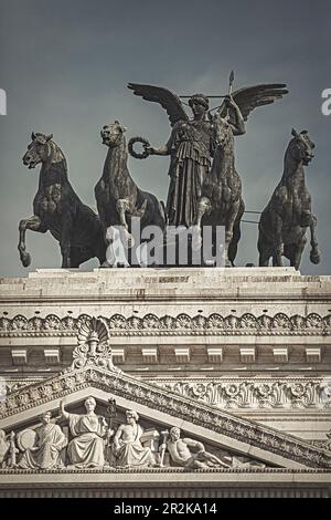 La Quadriga dell Unita in Rom Italien Stockfoto