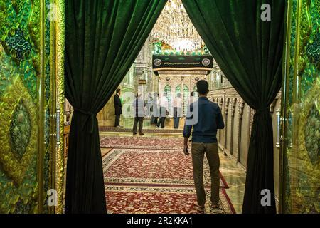 Im Inneren Von Shah Cheragh... Stockfoto