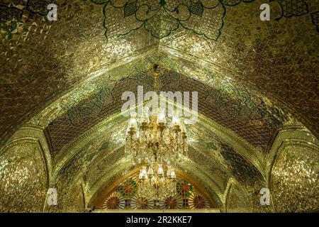 Im Inneren Von Shah Cheragh... Stockfoto