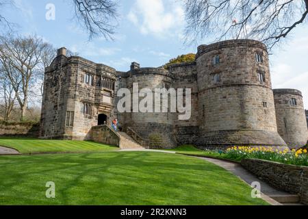 Mittelalterlicher Keep am Skipton Castle in Skipton, North Yorkshire, England, Großbritannien Stockfoto