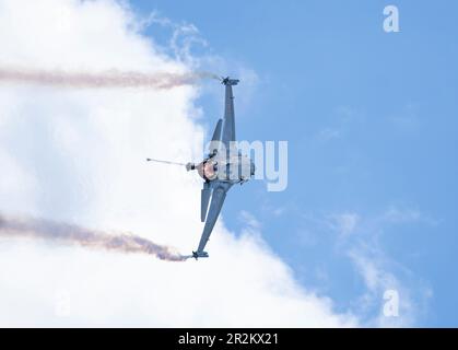 Soloturk Air Aerobatics Show im Teknofest Istanbul, für diese Rolle war der Pilot der Solo Türk Air Show Major Emre MERT TEKNOFEST, Luft- und Raumfahrt Stockfoto