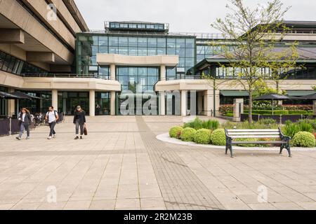 Das Äußere des National Archives, Bessant Drive, Richmond, London, TW9, England, Großbritannien Stockfoto