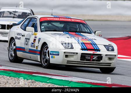 20. Mai 2023; Circuit de Barcelona-Catalunya, Barcelona, Katalonien, Spanien: 6 Stunden Barcelona, Tag 1; Christophe Noel (FRA) und Gregory Lecaude (FRA) konkurrieren mit ihrem Team PSM Porsche 944 Turbo Stockfoto