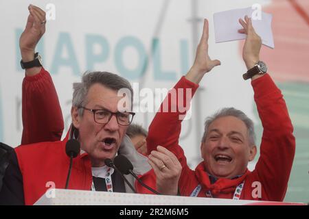 Neapel, Italien. 20. Mai 2023. Die von den Gewerkschaften CGIL CISL UIL organisierte Demonstration findet in Neapel statt, mit dem Thema "für eine Saison der Arbeit und Rechte", in der Maurizio Landini, Luigi Sbarra und Pier Paolo Bombardieri Credit: Independent Photo Agency/Alamy Live News vertreten sind Stockfoto