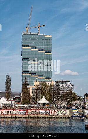 Amazonasturm, Edge Tower, Friedrichshain, Berlin-Friedrichshain, Wolkenkratzer, Stockfoto