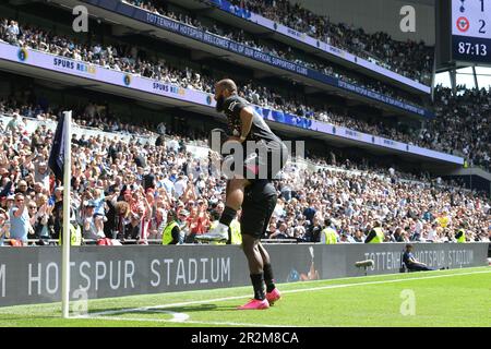 London, Großbritannien. 20. Mai 2023. TOR Yoane Wissa vom FC Brentford erzielt beim Spiel der Spurs gegen Brentford Premier League im Tottenham Hotspur Stadium London das dritte Tor. Kredit: MARTIN DALTON/Alamy Live News Stockfoto