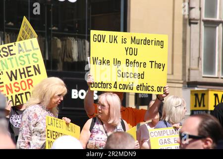 Anti-Globlist, Anti-Impfprotester, Patriotic Alternative View in Newcastle City Centre, Newcastle upon Tyne, Großbritannien. 20. Mai 2023. Kredit: DEW/Alamy Live News Stockfoto