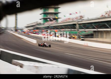 Indianapolis, Usa. 19. Mai 2023. Christian Lundgaard (45) trainiert am Fast Friday vor dem 2023 Indy 500 auf dem Indianapolis Motor Speedway in Indianapolis, Indiana. (Foto: Jeremy Hogan/SOPA Images/Sipa USA) Guthaben: SIPA USA/Alamy Live News Stockfoto