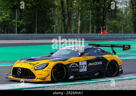 Mercedes-AMG GT3 Team Mercedes AMG Team Akkodis ASP von Thomas Drouet, Maximilian Gotz und Lorenzo Ferrari fährt während der Fanatec GT World Challenge Europe Monza auf der Autodromo Nazionale Monza in Monza. Stockfoto