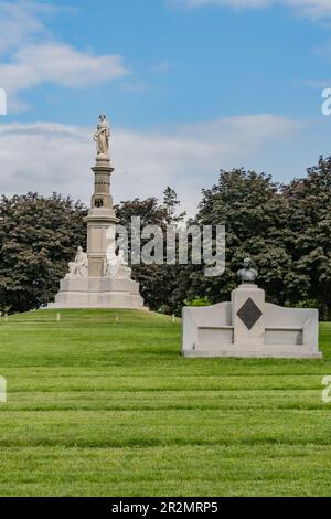 Soldiers National Cemetery an einem wunderschönen Frühlingsnachmittag in Gettysburg, PA USA Stockfoto