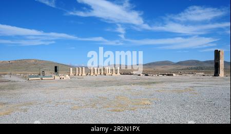 Pasargad, das sich in der iranischen Stadt Shiraz und der Hauptstadt der Achämenid-Dynastie befindet, wurde vor etwa 2500 Jahren gegründet. Stockfoto