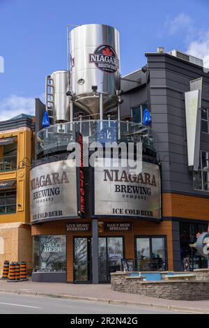 Niagara Brewing Company Building Exterior am Clifton Hill Niagara Falls Ontario Canada, A Brew Pub Micro Brewery Beer Store und Pub Bar Stockfoto