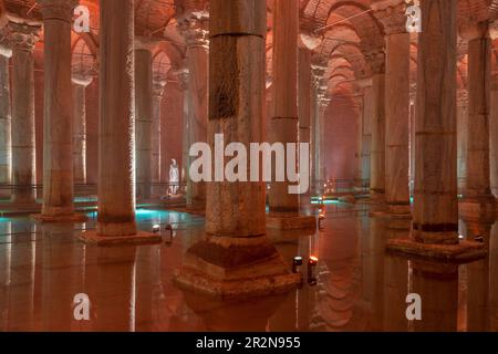 Berühmte Basilika Zisterne (Yerebatan Sarnici) in Istanbul, Türkei Stockfoto