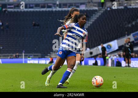 England, Großbritannien. 20. Mai 2023. Tottenham, England, Mai 20. 2023: Easther May Kith (16 Reading) in Aktion beim Barclays Womens Super League-Spiel zwischen Tottenham Hotspur und Reading im Tottenham Hotspur Stadium in Tottenham, England. (Dylan Clinton/SPP) Kredit: SPP Sport Press Photo. Alamy Live News Stockfoto