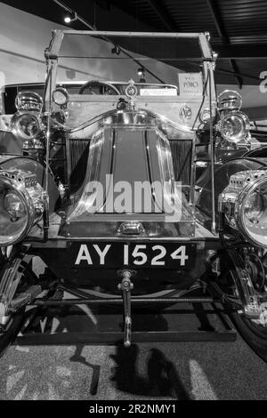 Sparkford.Somerset.United Kingdom.March 26. 2023.A Renault Typ AX ab 1910 ist im Haynes Motor Museum in Somerset ausgestellt Stockfoto