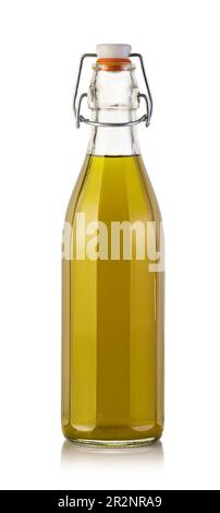 Olivenöl Flaschen auf weißem Hintergrund Stockfoto