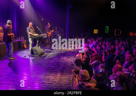 Englischer Bluesman John Mayall, OBE und Band beim Avignon Blues Festival, Frankreich, am 16. Oktober 2015. Stockfoto