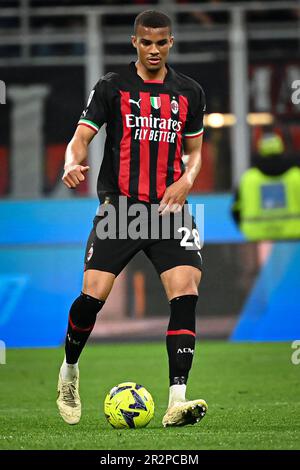 Malick Thiaw vom AC Mailand in Aktion während des Fußballspiels der Serie A AC Mailand gegen Sampdoria im Stadion San Siro in Mailand, Italien, am 20. Mai 2023 Kredit: Piero Cruciatti/Alamy Live News Stockfoto