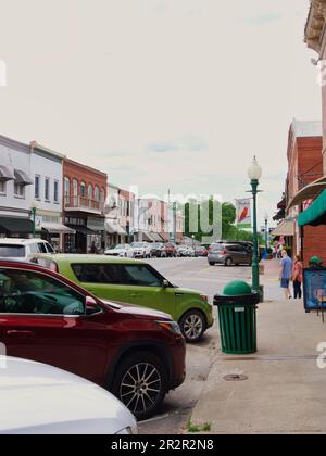 Weston, Missouri - 18. Mai 2023: Downtown Main Street in Weston, MO Stockfoto