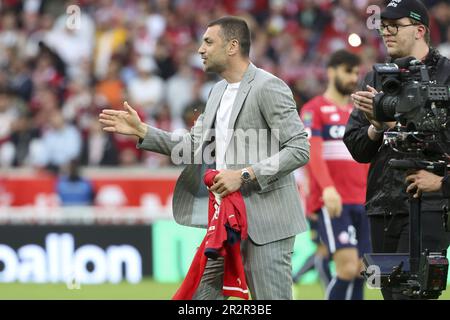 Der ehemalige Spieler von Lille Burak Yilmaz startet am 20. Mai 2023 im Stade Pierre Mauroy in Villeneuve-d'Ascq bei Lille OSC (LOSC) und Olympique de Marseille (OM) bei Lille (Frankreich) das französische Meisterschaftsspiel Ligue 1 Uber Eats. Foto: Jean Catuffe/DPPI/LiveMedia Stockfoto