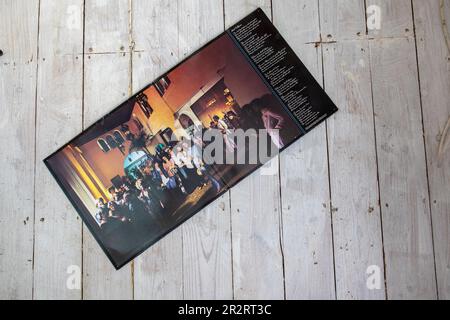 Das Eagles 1976 und das fünfte Album Hotel California, das nicht überraschenderweise den Track Hotel California enthielt Stockfoto