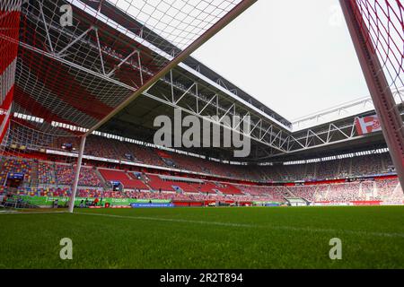 Düsseldorf, Deutschland, 21.05.2023. Fortuna Düsseldorf gegen Hannover 96, Fußball 2. Bundesliga, 33. Spieltag, Staffel 2022/2023. Merkur Spiel-Arena, Düsseldorf. DFL-VORSCHRIFTEN VERBIETEN DIE VERWENDUNG VON FOTOS ALS BILDSEQUENZEN UND/ODER QUASI-VIDEO. Kredit: NewsNRW / Alamy Live News Stockfoto