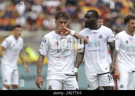 Lecce, Italien. 21. Mai 2023. Salvatore Esposito (Spezia) während des Spiels US Lecce gegen Spezia Calcio, italienisches Fußballspiel Serie A in Lecce, Italien, Mai 21 2023 Kredit: Independent Photo Agency/Alamy Live News Stockfoto