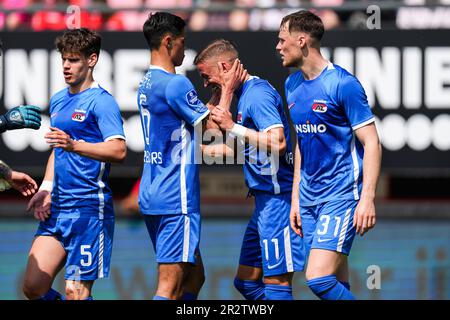 NIJMEGEN – Jesper Karlsson von AZ Alkmaar feiert die 0-1. Weltmeisterschaft während des niederländischen Premier-League-Spiels zwischen NEC und AZ Alkmaar am 21. Mai 2023 in De Goffert in Nijmegen, Niederlande. ANP ED VAN DE POL Stockfoto