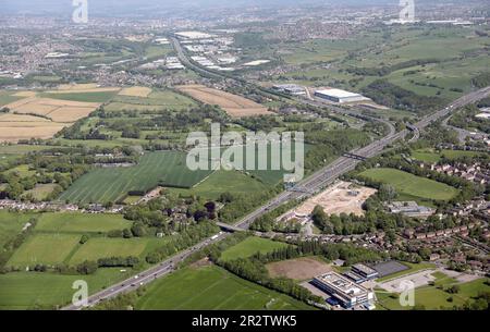 Luftaufnahme des vorgeschlagenen Amazonas-Standorts in der Nähe der M62 in Scholes, Cleckheaton, West Yorkshire Stockfoto