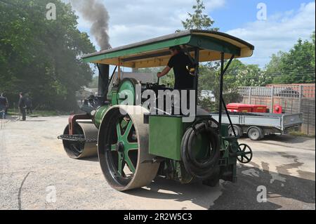 Ein Triebwerk am Horsted Keynes Bahnhof. Stockfoto