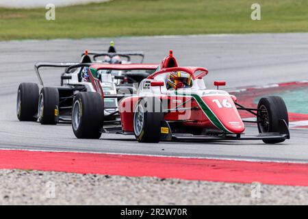 21. Mai 2023; Circuit de Barcelona-Catalunya, Barcelona, Katalonien, Spanien: 6 Stunden Barcelona, Tag 2; Bianca Bustamante (PHL) mit der Prema Racing Formel 1 Academy Tatuus Automobili Stockfoto