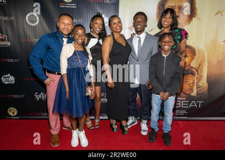 Los Angeles, Kalifornien, USA. 20. Mai 2023. Die Besetzung von „Heartbeat“ nimmt an der „Heartbeat“-Kurzfilmpremiere in den Succulent Studios, Los Angeles, CA, Teil. 20. Mai 2023 Kredit: Eugene Powers/Alamy Live News Stockfoto