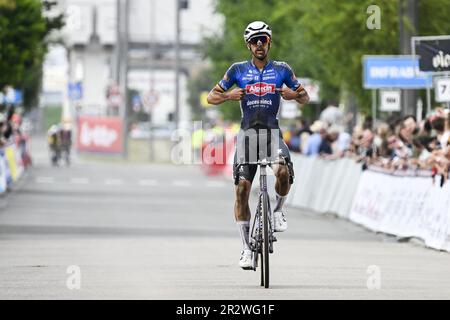 Antwerpen, Belgien. 21. Mai 2023. Belgier Dries De Bondt von Alpecin-Deceuninck gewinnt das eintägige Radrennen „Antwerpen Port Epic“ „Schaal Sels“ für Männer, 192km km in und um Antwerpen, fünftes Rennen (5/10) im Lotto Cycling Cup, Sonntag, 21. Mai 2023. BELGA FOTO TOM GOYVAERTS Kredit: Belga News Agency/Alamy Live News Stockfoto