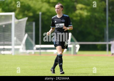 Aschheim, Deutschland. 21. Mai 2023. Aschheim, Deutschland, Mai 21. 2023: Rebekka Salfelder (15 1. FC Nürnberg) in den 2 Jahren. Frauenbundesliga-Spiel zwischen FC Bayern München II und 1. FC Nürnberg im Sportpark Aschheim, Deutschland. (Sven Beyrich/SPP) Kredit: SPP Sport Press Photo. Alamy Live News Stockfoto