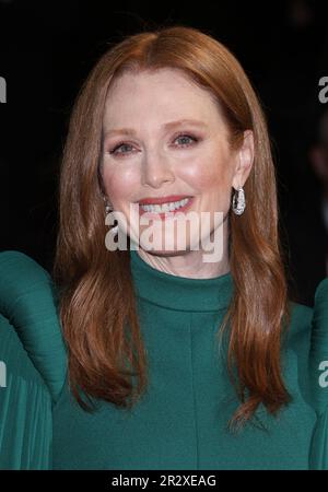 Cannes, Frankreich. 21. Mai 2023. Julianne Moore besucht den roten Teppich „Mai Dezember“ während des 76. Jährlichen Filmfestivals von Cannes im Palais des Festivals am 20. Mai 2023 in Cannes, Frankreich. Foto: DGP/imageSPACE/MediaPunch Credit: MediaPunch Inc/Alamy Live News Stockfoto