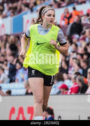 Birmingham, Großbritannien. 21. Mai 2023. Birmingham, England, Mai 21. 2023: Carla Humphrey (17 Liverpool) wärmt sich während des Superligaspieles der Barclays FA Womens zwischen Aston Villa und Liverpool im Villa Park in Birmingham, England auf (Natalie Mincher/SPP) Guthaben: SPP Sport Press Photo. Alamy Live News Stockfoto