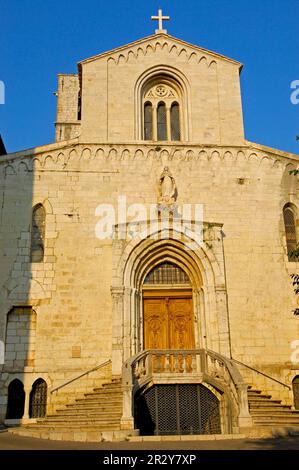 Kathedrale Notre-Dame-du-Puy, Grasse (Parfümhauptstadt der Welt), Alpes-Maritimes cote d'azur, Cote d'Azur, Frankreich Stockfoto