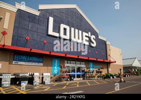 Bloomsburg, Usa. 21. Mai 2023. Gezeigt wird ein Lowe's Store in Bloomsburg, Pa, am Sonntag, den 21. Mai 2023. Lowe's Companies, Inc. Meldet die Quartalsergebnisse am Dienstag, den 23. Mai 2023. (Foto: Paul Weaver/Sipa USA) Guthaben: SIPA USA/Alamy Live News Stockfoto